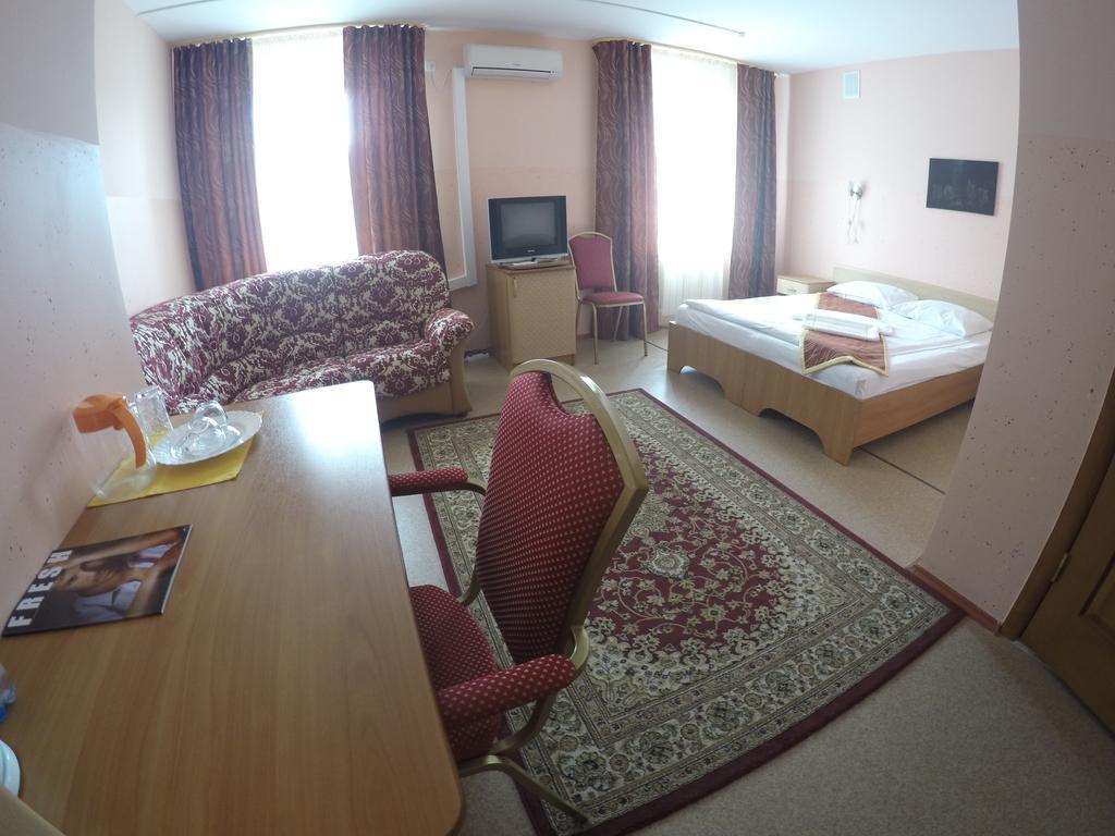 Kurmet Hotel Oral Kamer foto