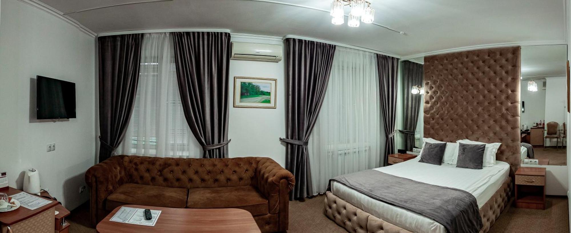 Kurmet Hotel Oral Buitenkant foto