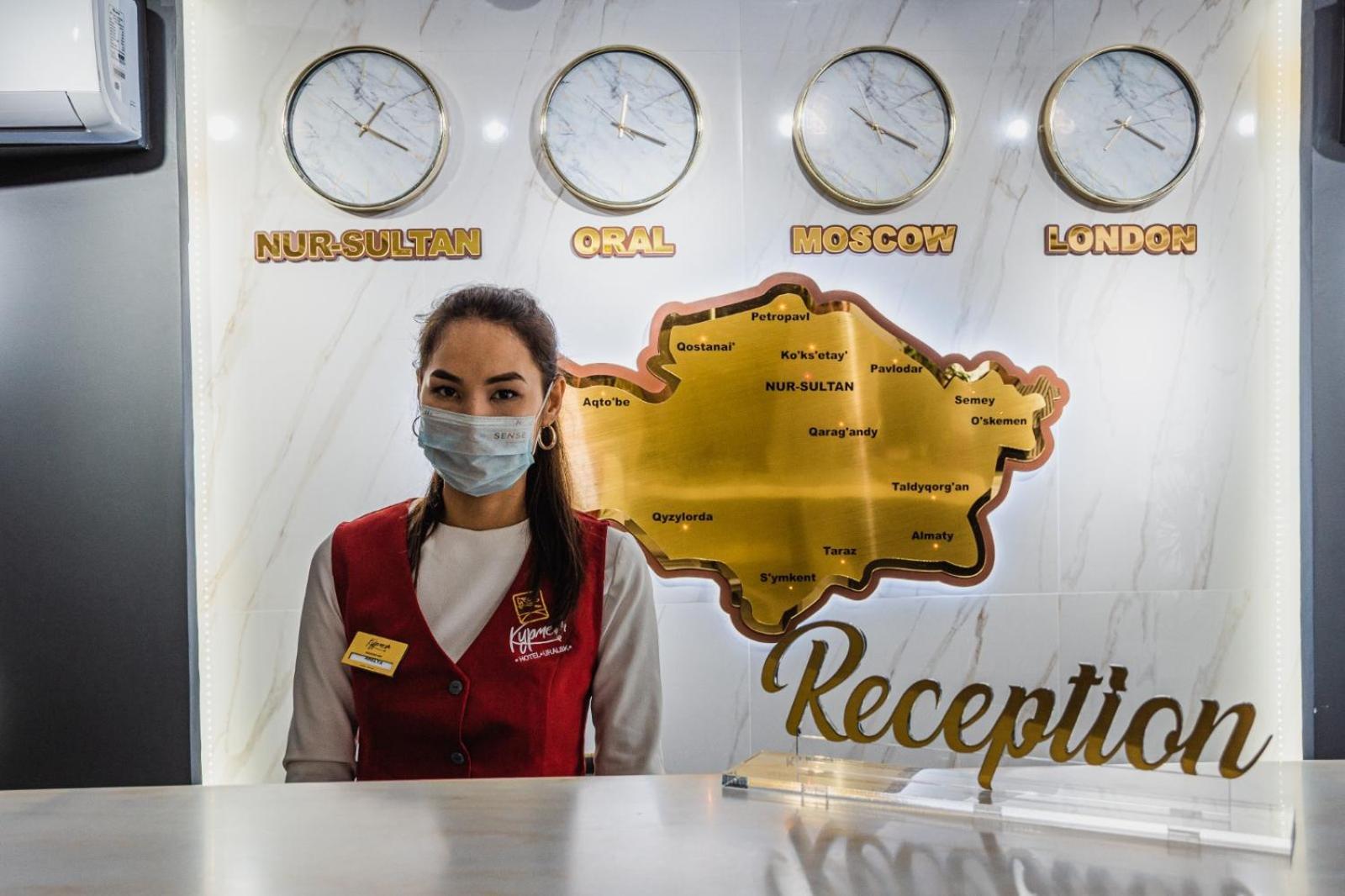 Kurmet Hotel Oral Buitenkant foto