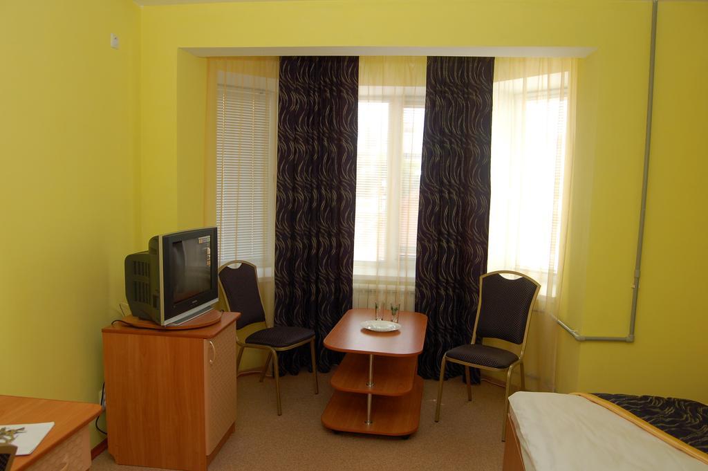 Kurmet Hotel Oral Buitenkant foto